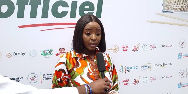 Inauguration de 243 Cure-Dent par l’Entrepreneure Laetita Mbayo à Kinshasa