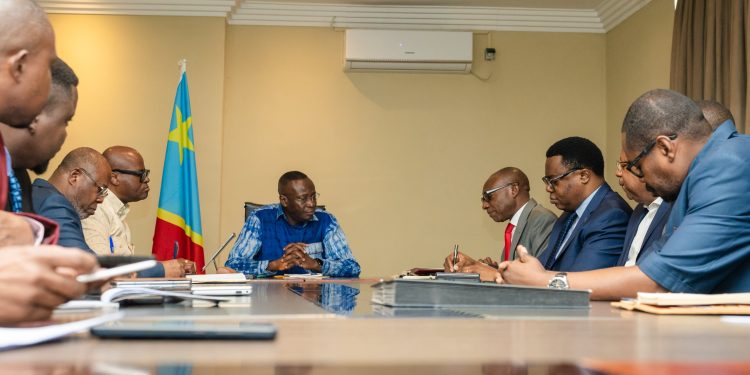 SEM Mukoko Samba à Lubumbashi : discussions sur l’assainissement du secteur pétrolier